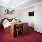 Hotel Hotel-burghagen