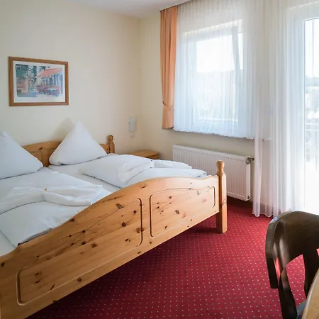 Hotel Hotel-burghagen 3*